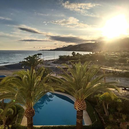 Apartamentos Starnerja En Stella Maris Nerja Exterior foto