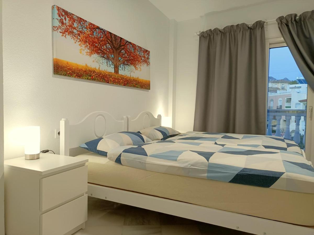 Apartamentos Starnerja En Stella Maris Nerja Exterior foto