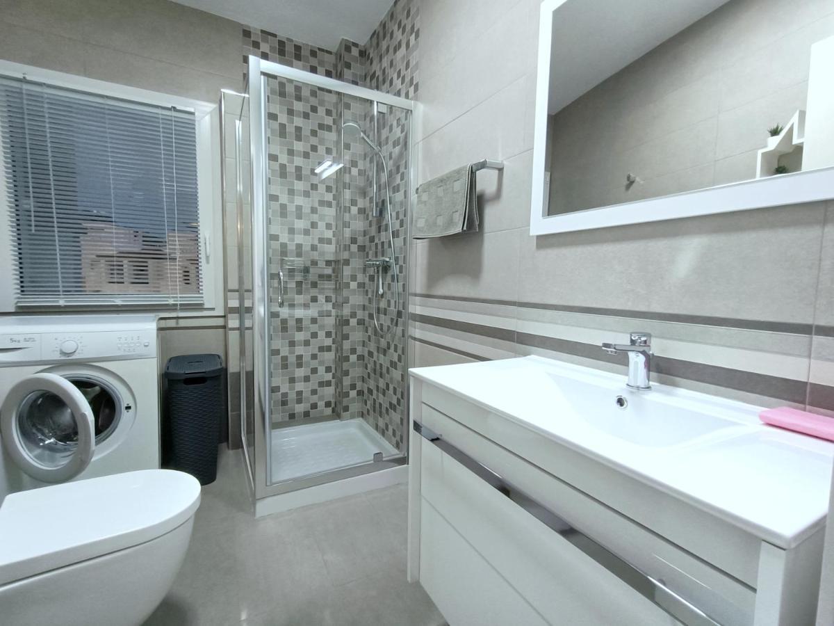 Apartamentos Starnerja En Stella Maris Nerja Exterior foto