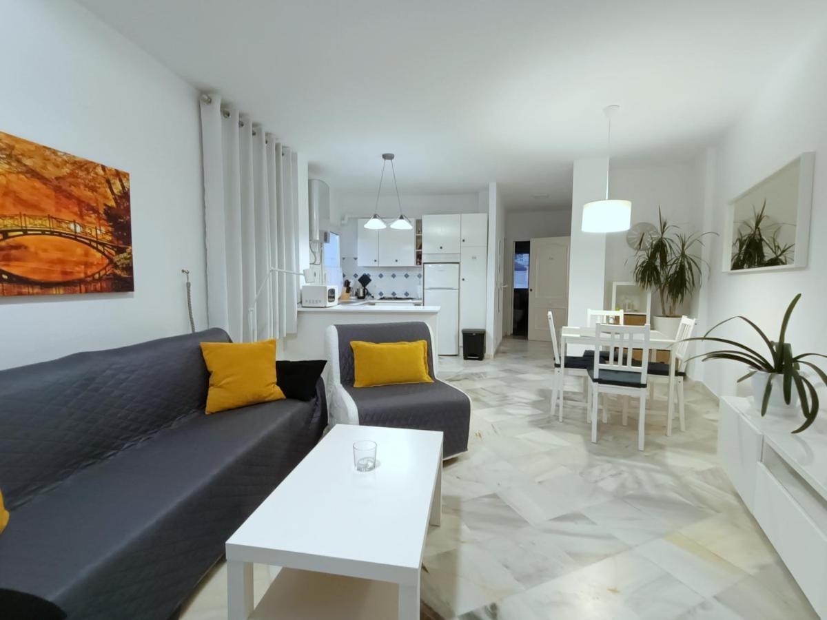Apartamentos Starnerja En Stella Maris Nerja Exterior foto