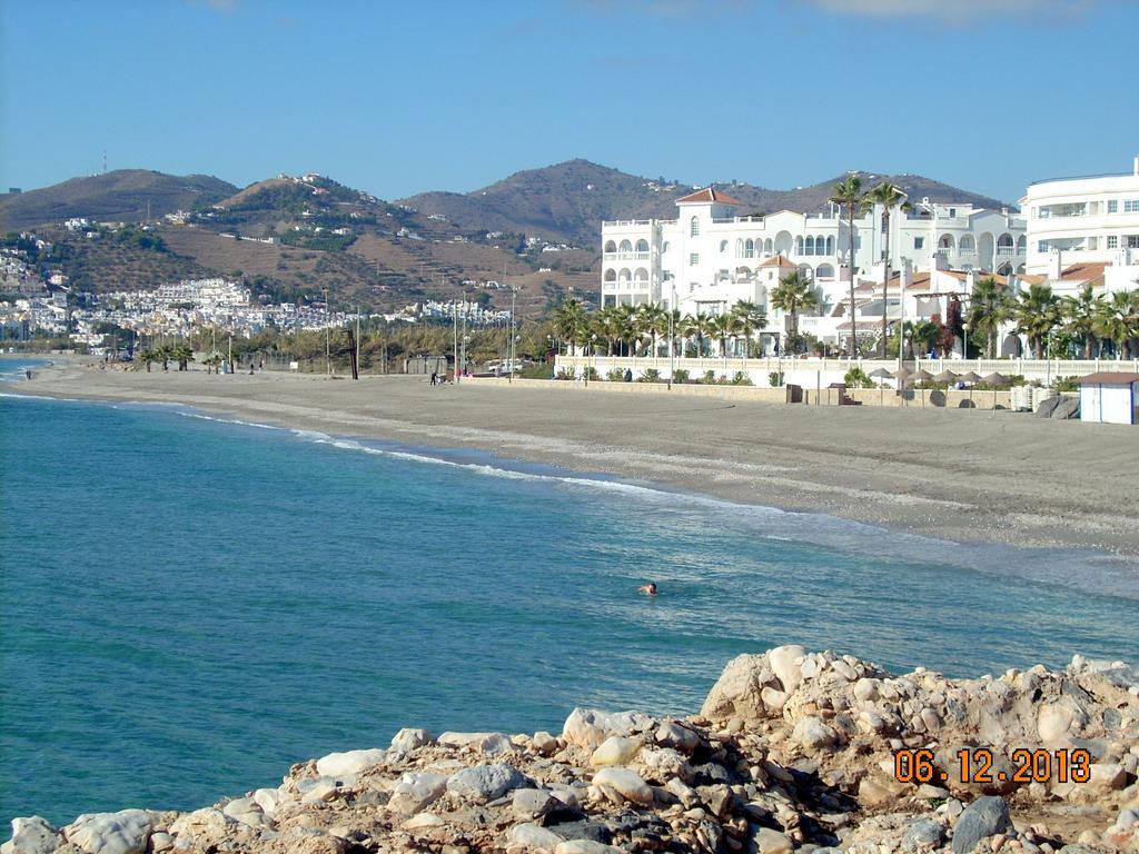 Apartamentos Starnerja En Stella Maris Nerja Exterior foto