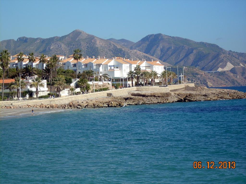 Apartamentos Starnerja En Stella Maris Nerja Exterior foto