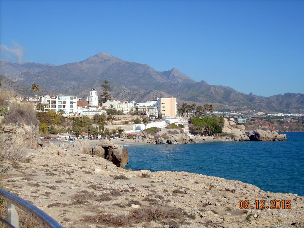 Apartamentos Starnerja En Stella Maris Nerja Exterior foto