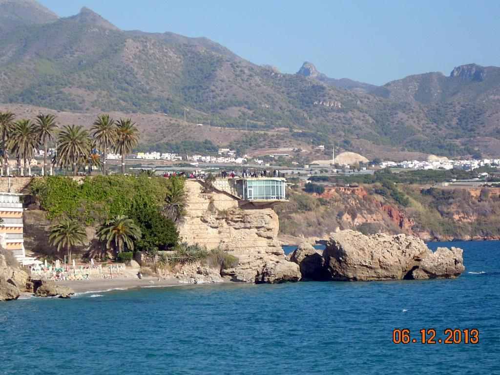 Apartamentos Starnerja En Stella Maris Nerja Exterior foto