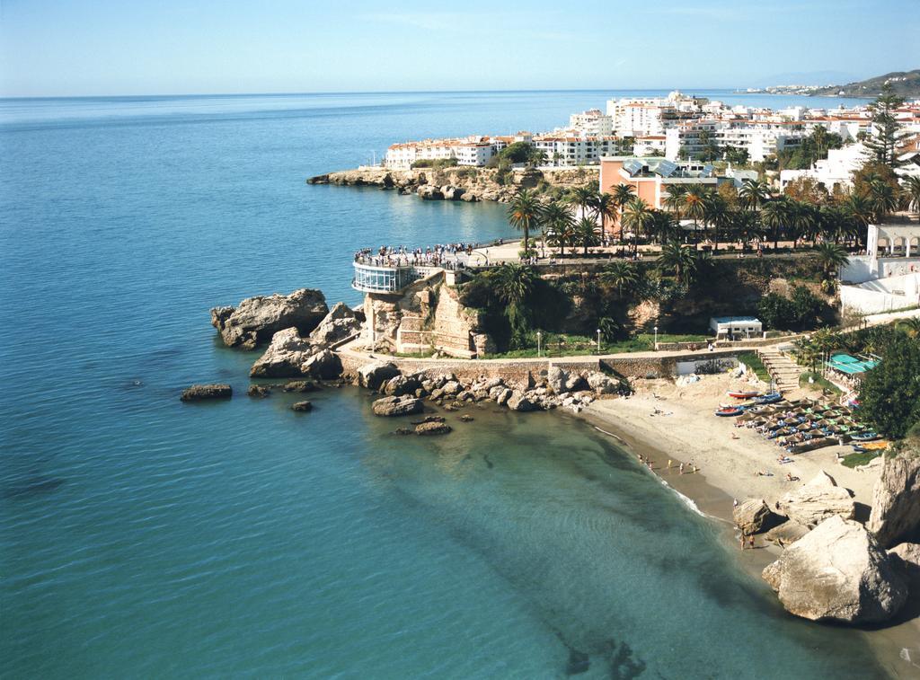 Apartamentos Starnerja En Stella Maris Nerja Exterior foto