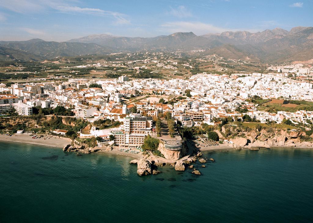 Apartamentos Starnerja En Stella Maris Nerja Exterior foto